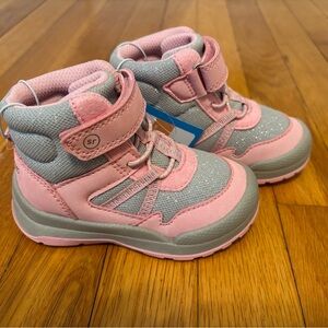 Stride Rite Kamari Boots NWT Size 6